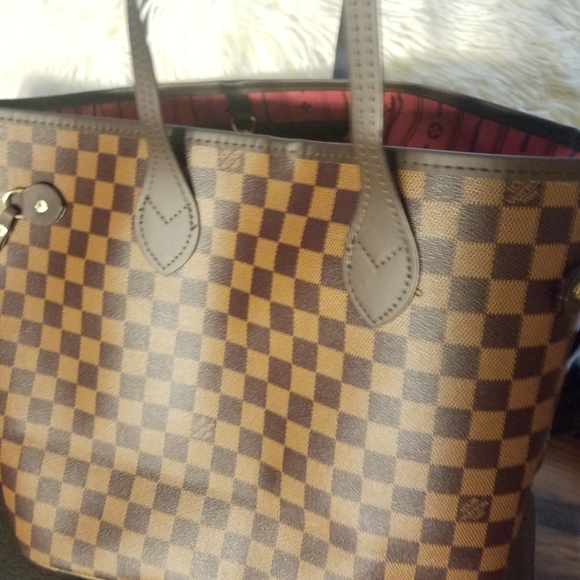 MM Designer tote - Picture 3 of 7